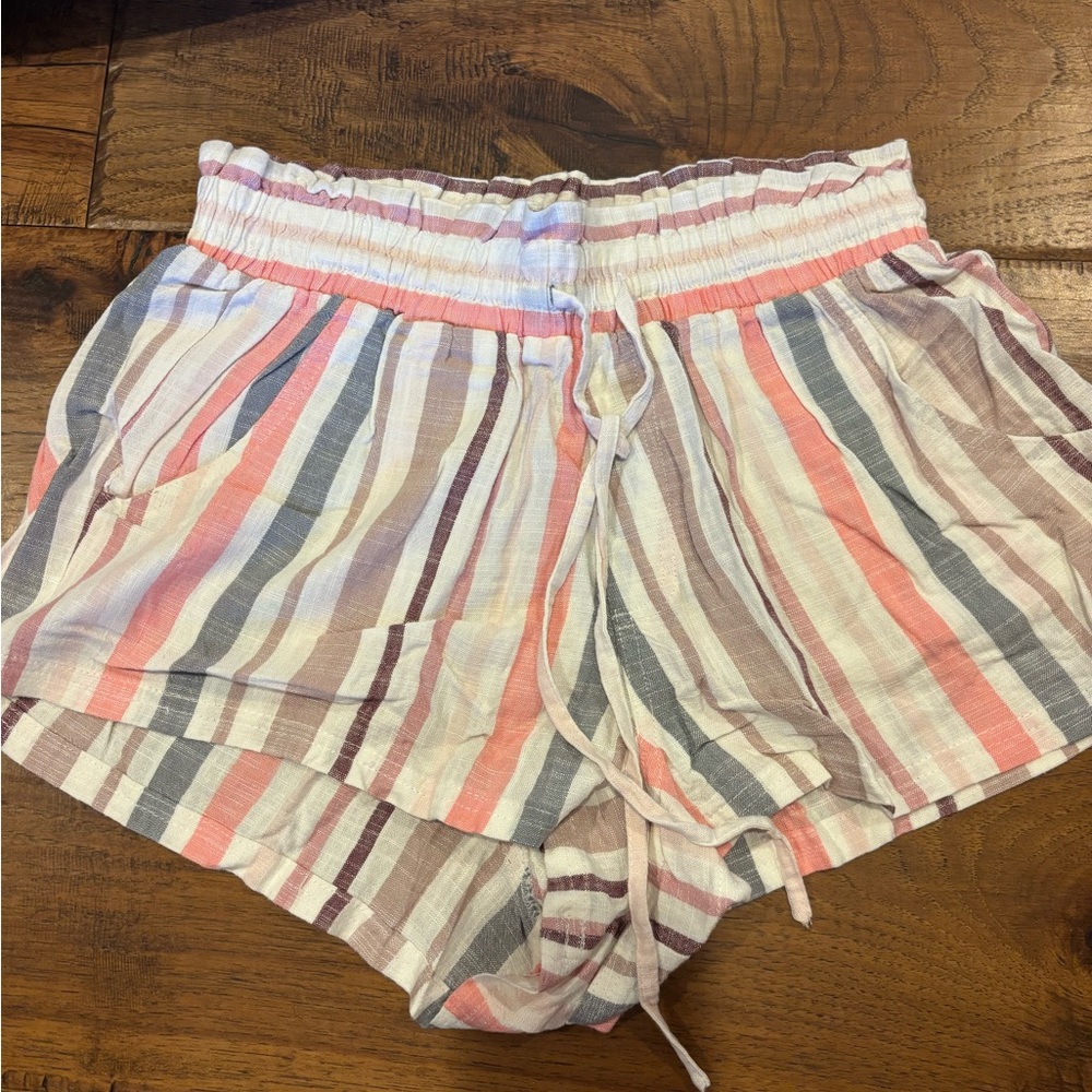Women’s Linen Striped Women's Shorts S
